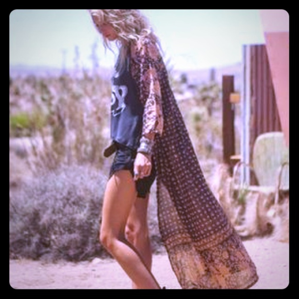Spell & Gypsy Collective Dessert Rose Duster